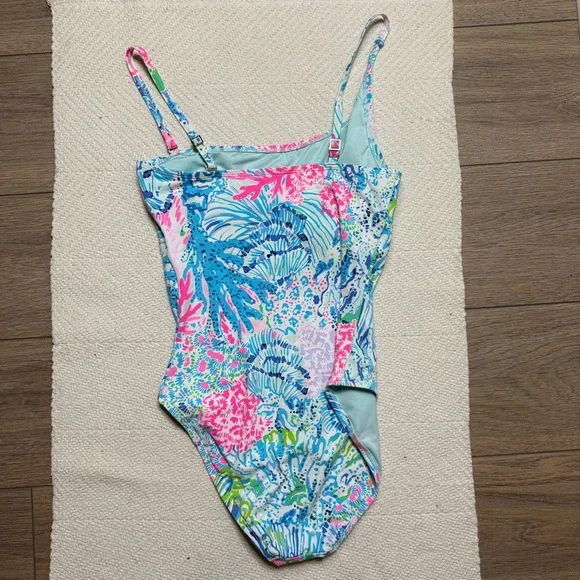 LILLY PULITZER multi Sink or Swim Larue one-piece swimsuit SIZE 8 - Picture 2 of 6